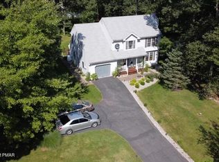 407 Reservoir Ridge Rd, East Stroudsburg, PA 18302