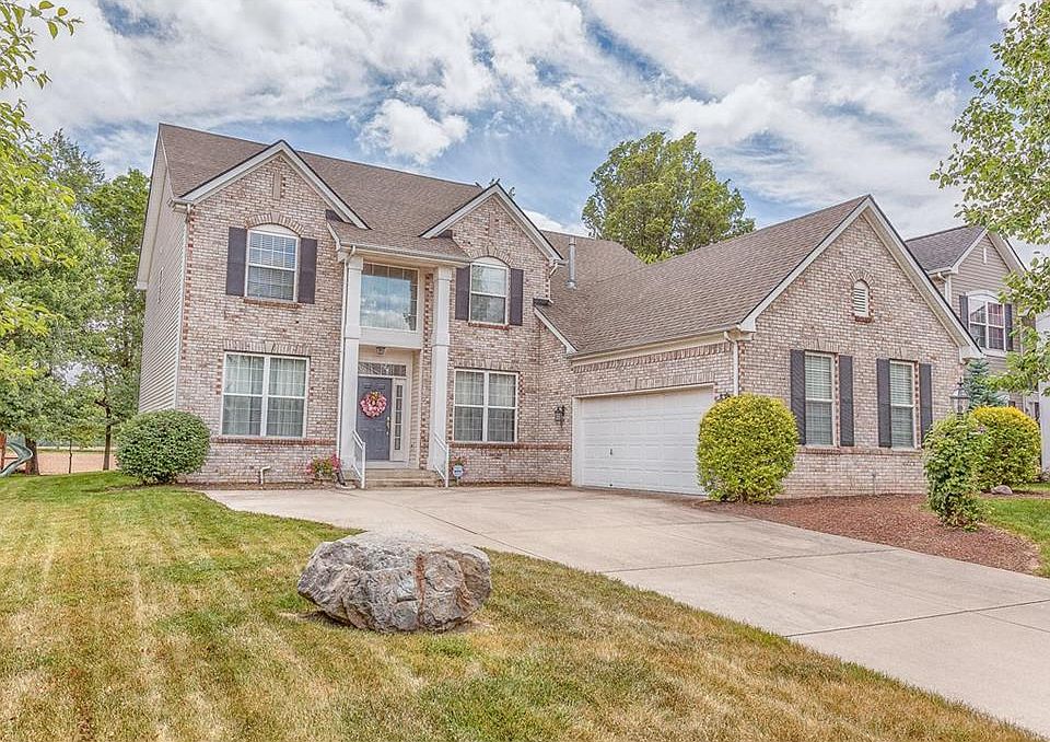 1st image of 16812 Cedar Creek Ln
