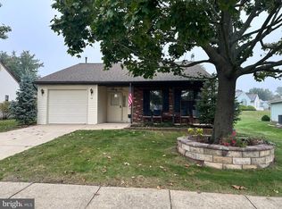 42 Horseshoe Ln N, Columbus, NJ 08022
