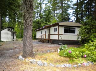 6208 Bellwood Dr, Maple Falls, WA