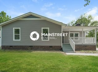 8601 Sunflower Rd, Charlotte, NC 28227