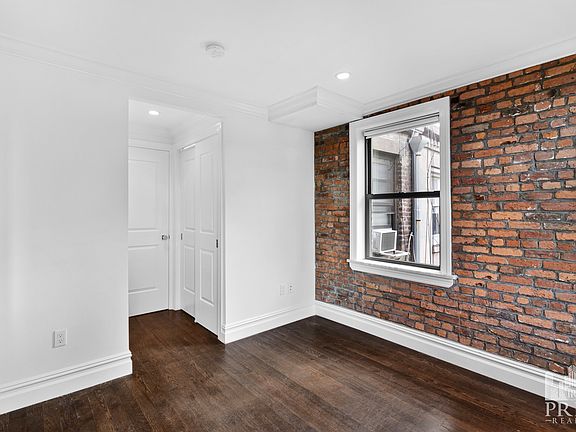 2nd image of 329 E 10th St APT 9