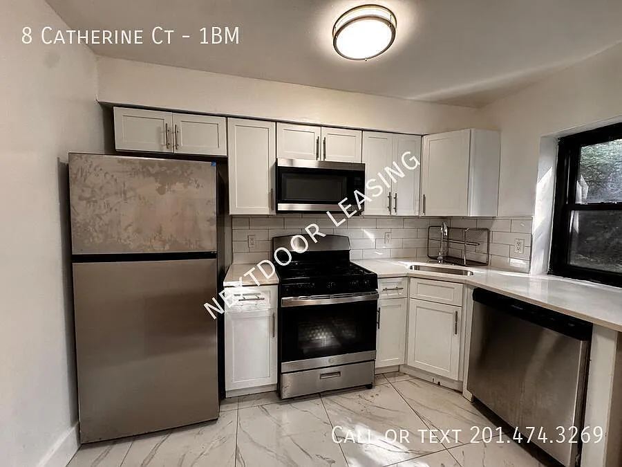 8 Catherine Ct #1BM