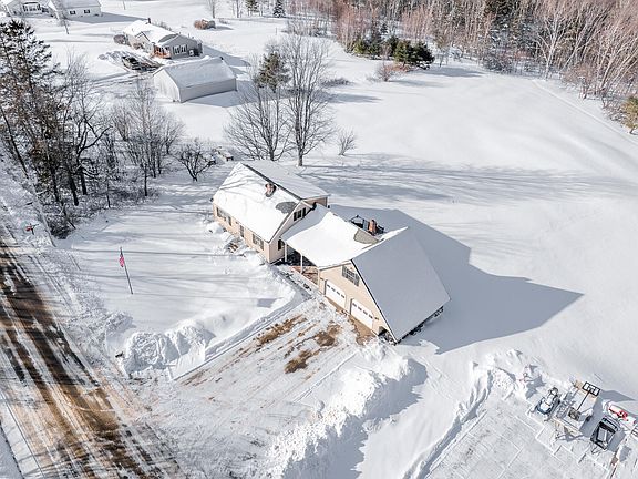 5th image of 467 Hudson Hill Road