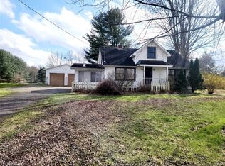 9986 State Route 82, Windham, OH 44288