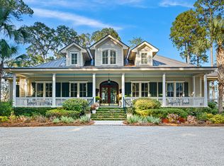 22 Dolphin Ln, Okatie, SC 29909