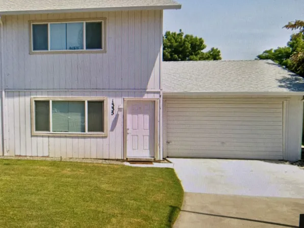 1335 Hobart Dr, Marysville, CA 95901