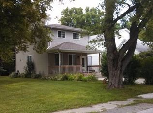 858 West St, Valparaiso, IN 46385