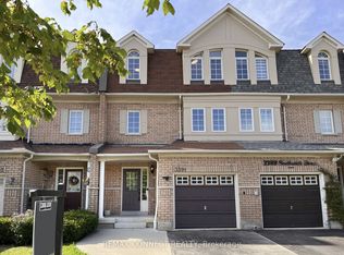 3391 Southwick St, Mississauga, ON L5M7M1