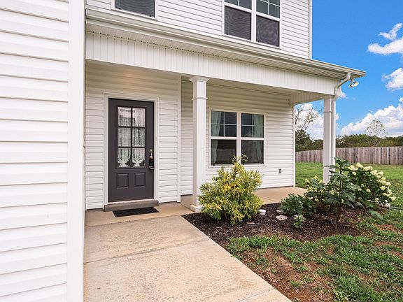 3rd image of 4401 Adoree Dr