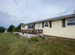 1075 Chestnut Grove Rd, Dandridge, TN 37725