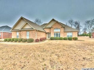 210 Briarwood Dr, Killen, AL 35645
