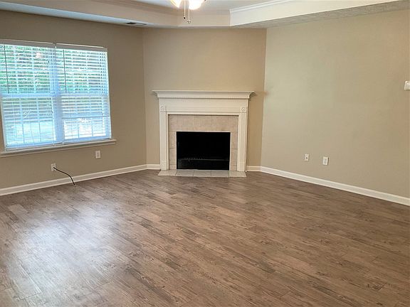 2nd image of 3452 Summit Creek Ln