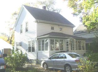 30 Beach Ave, Warwick, RI 02889