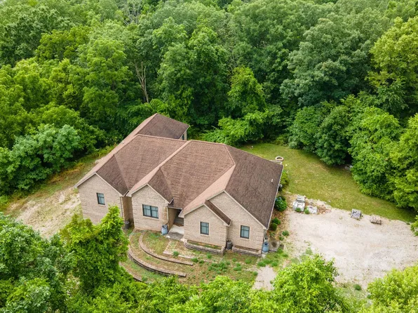 264 Pine Woods Rd, Wellsville, PA 17365