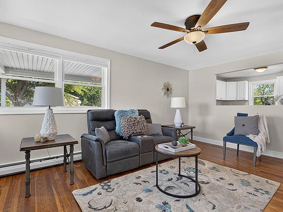 2nd image of 303 Weston Road