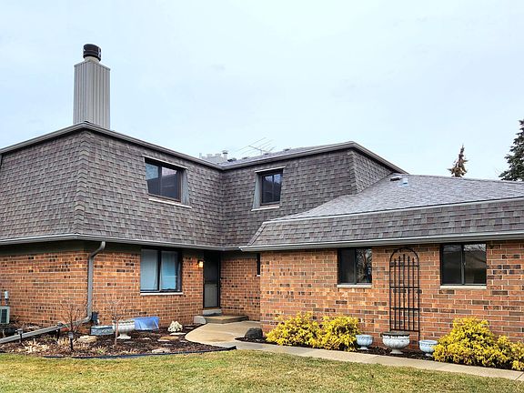 2nd image of 8173 S Forest Hills Cir