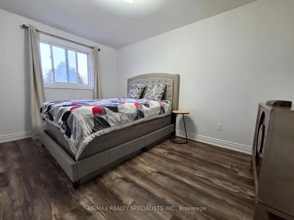 51 Dumfries Ave, Brampton, ON