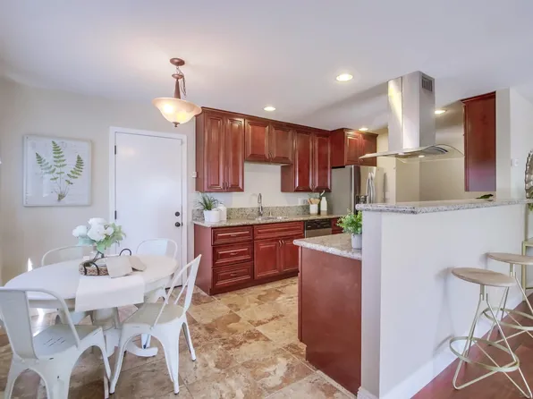 8417 June Lake Dr, San Diego, CA 92119