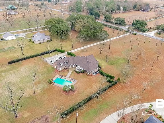 5th image of 12581 Mary Ann Beach Rd