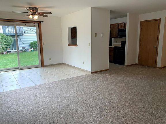 5th image of 200 Foxdale Dr #17746132