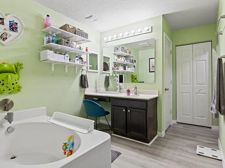3861 SW Chaffin St — Photo 15