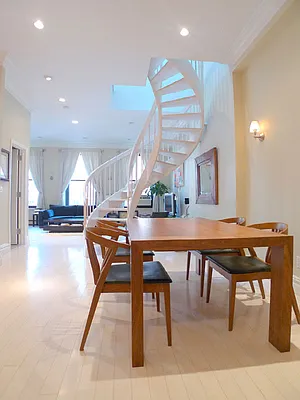 Rented by Sotheby's International Realty | media 8