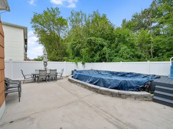 71 Goller Place image 5 of 25