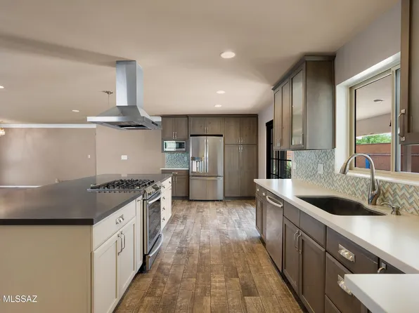 4312 E Bryn Mawr Rd, Tucson, AZ 85711