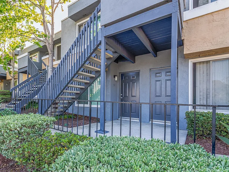 Point Loma Bay Apartments | Coastal Living Near the Beach — Photo 70