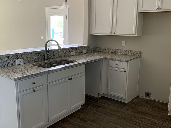 4th image of 538 Idlewood Park Dr