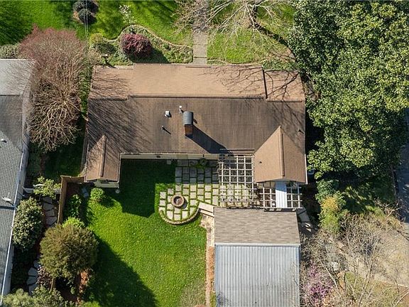 4th image of 618 Kimberly Dr