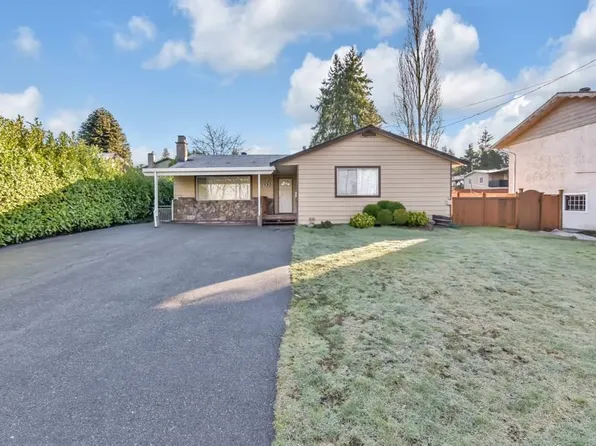 10330 140th St, Surrey, BC V3T 4X9