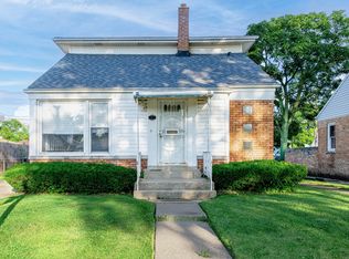 425 47th Ave, Bellwood, IL 60104