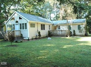 15 Spring Trl, Sandy Hook, CT 06482