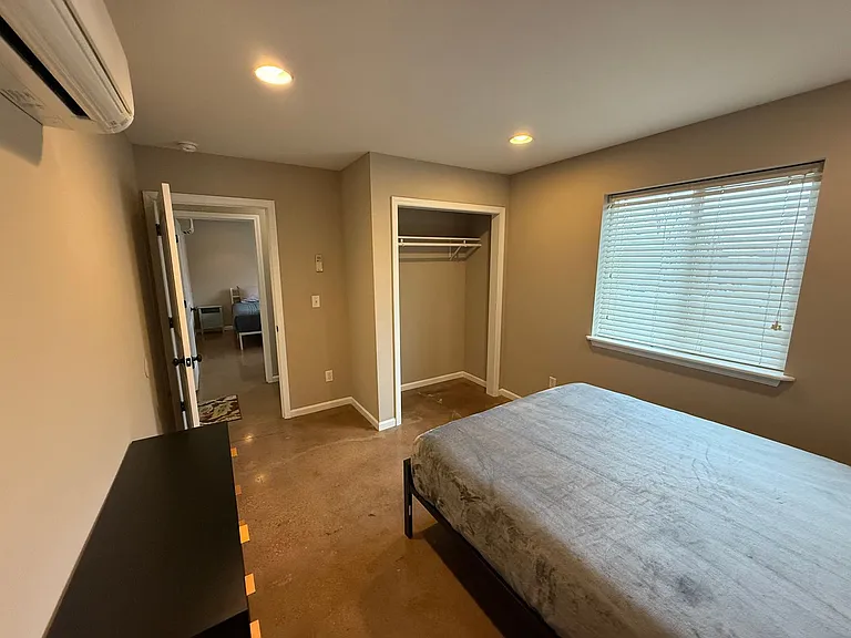 1409 Paris Rd #201 — Photo 23