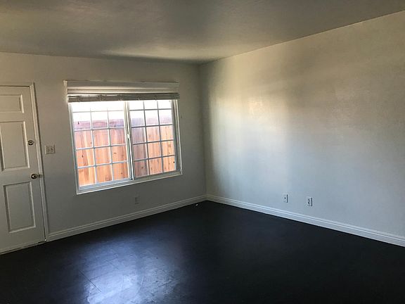 4th image of 8171 Opal Cir APT B