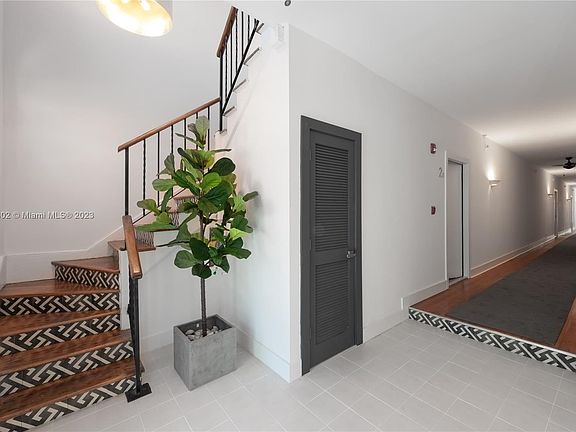 5th image of 3669 Poinciana Ave APT 3B