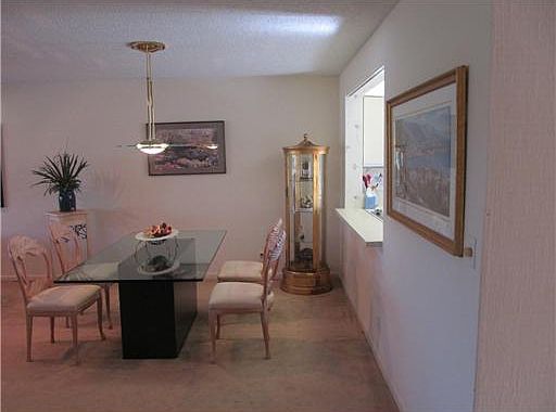 3rd image of 5645 Fairway Park Dr APT 105