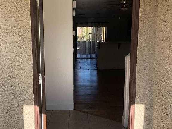 3rd image of 586 Swiss Cottage Ave