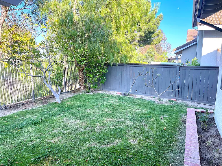 2985 Amber Dr — Photo 27