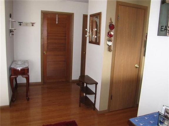 2nd image of 4329 Sunridge Dr APT C