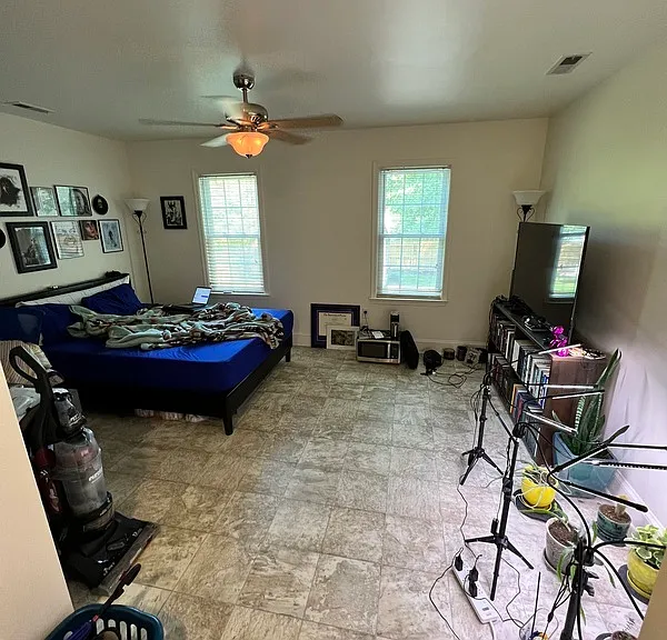 1819 Ingram Ave — Photo 16