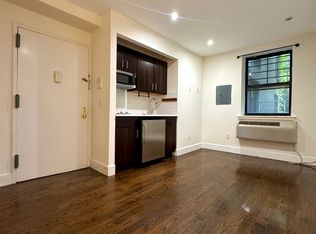 306 W 22nd St APT 1B, New York, NY 10011