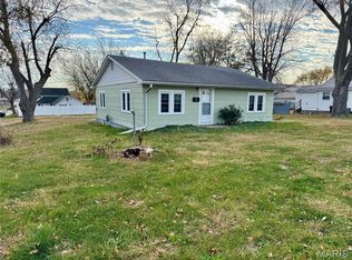 201 W Massie St, Palmyra, MO 63461