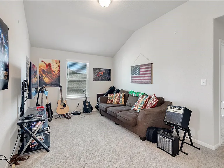 8426 Moonlight Bay Cir — Photo 29