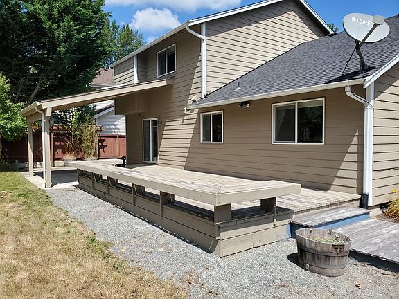 5th image of 2510 Larkspur Dr