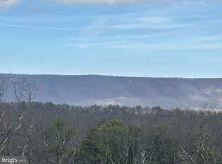 121 Scotch Pine Ln, Wardensville, WV 26851