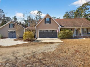403 Seven Seas Dr, Havelock, NC 28532