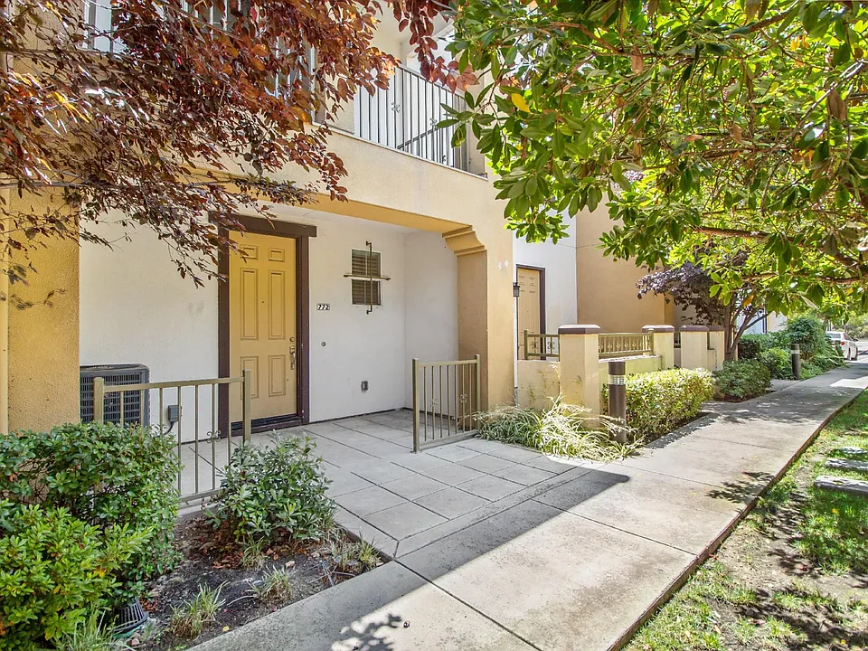 772 Grandview Ter